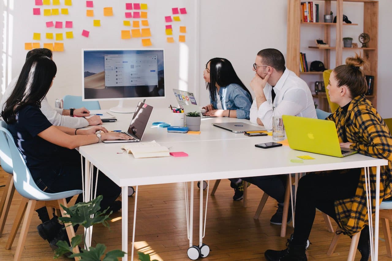 Emergency Communication Tools for Workplace Incident Management