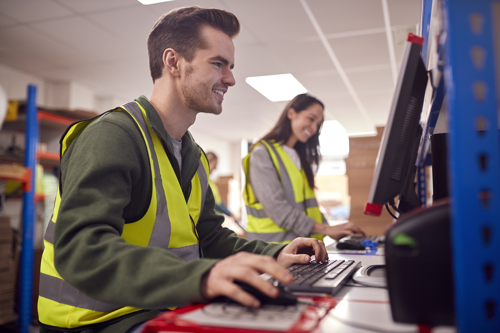 Optimize Your Freight Flow with Expert Transloading