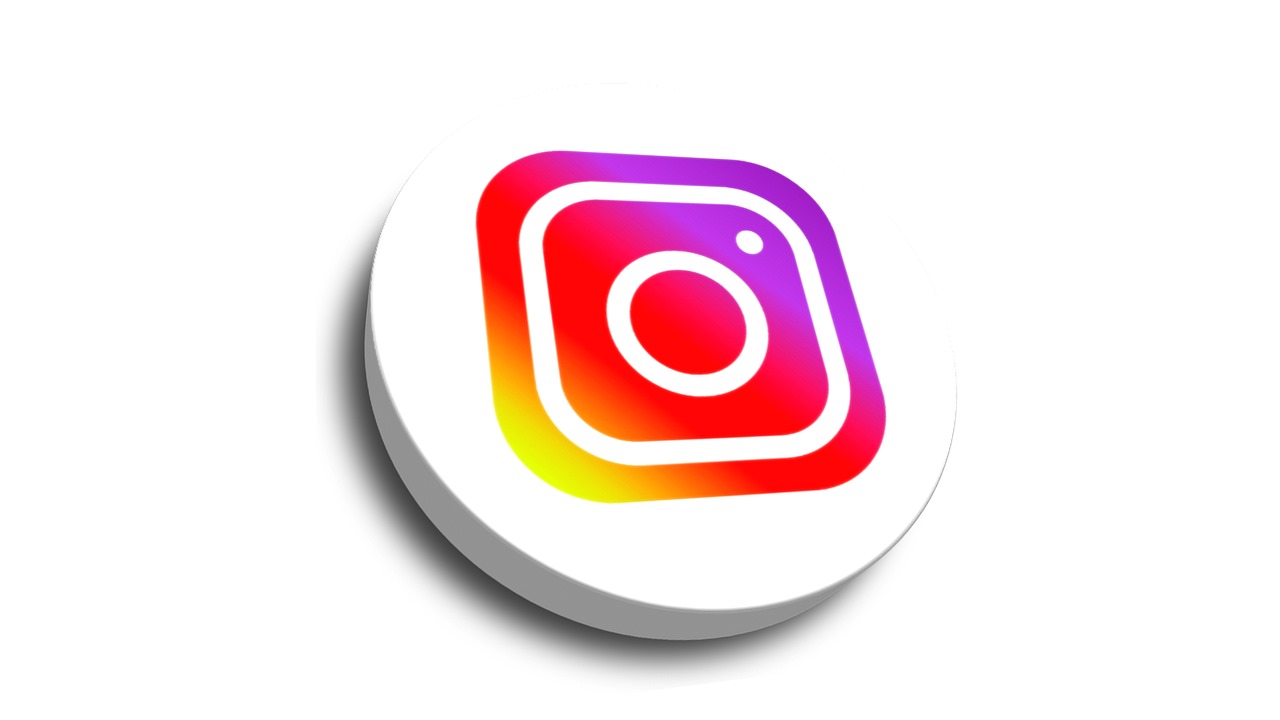 他社と違う!インスタグラムフォロワー購入は即反映のSNSTOMO